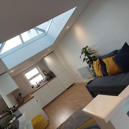 1 Bedroom Modern Duplex Southampton Ngoại thất bức ảnh