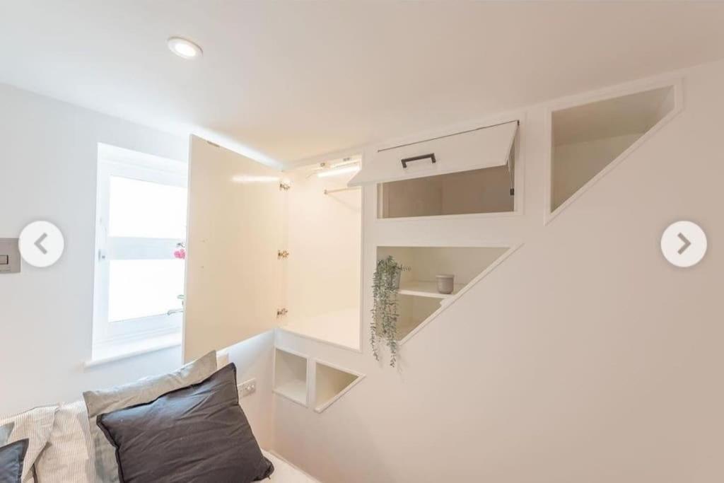 1 Bedroom Modern Duplex Southampton Ngoại thất bức ảnh