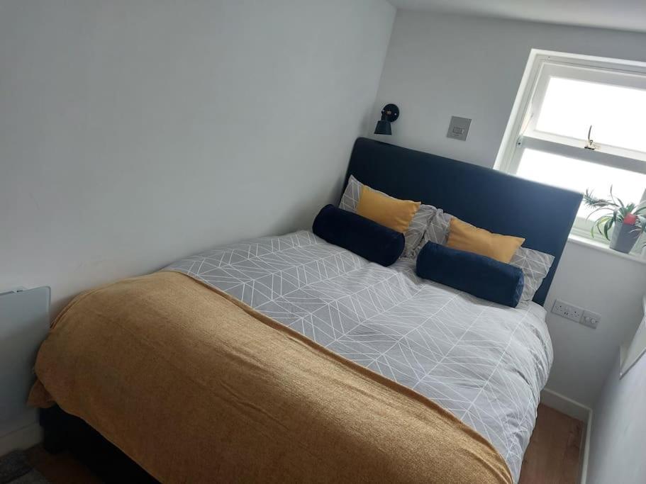1 Bedroom Modern Duplex Southampton Ngoại thất bức ảnh